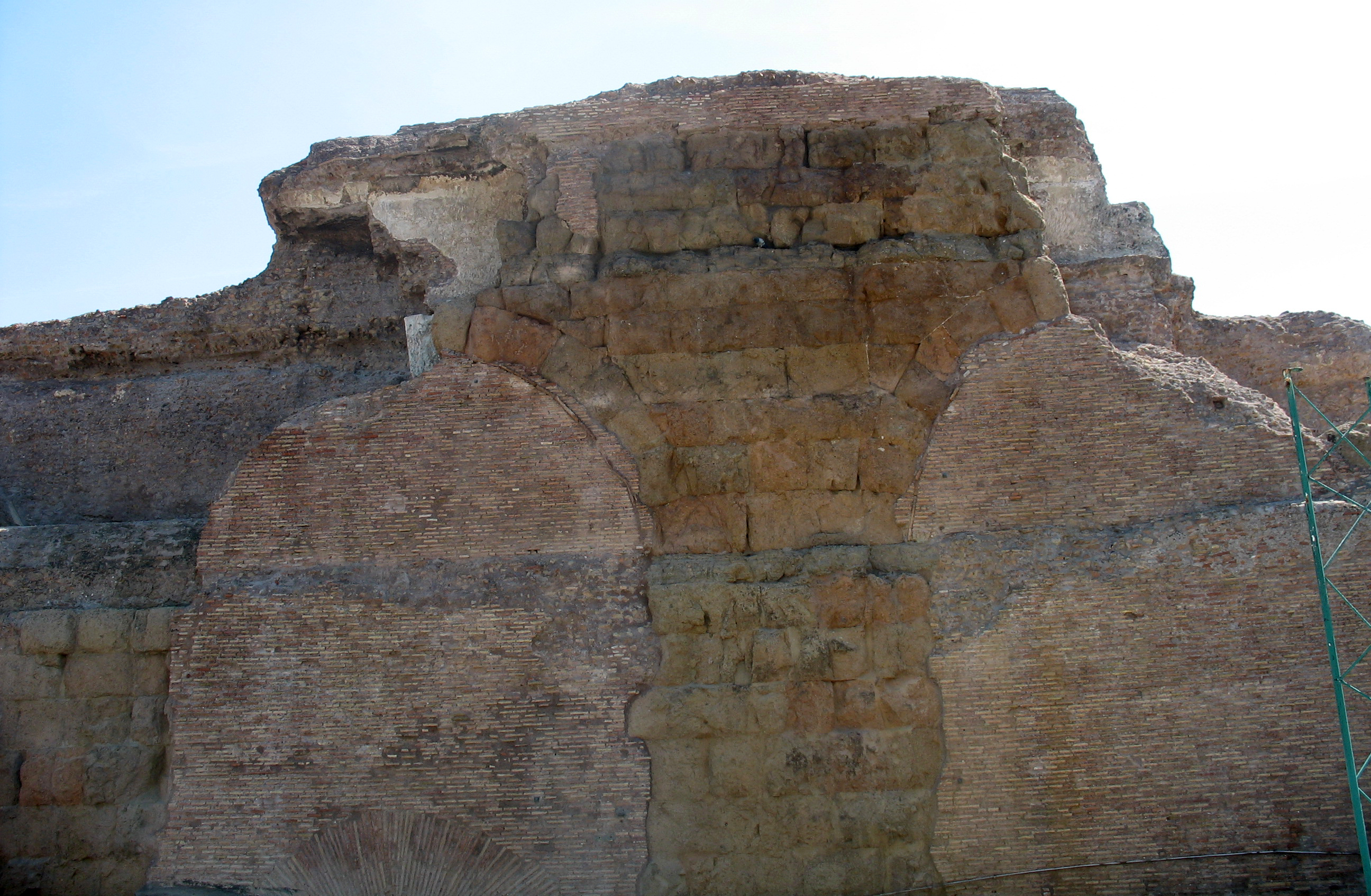 New Discoveries at the Mausoleum of Augustus, Circus Maximus and Aqua Claudia New Discoveries at the Mausoleum of Augustus, Circus Maximus and Aqua Claudia