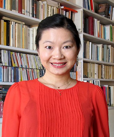 Ruth W. Lo Ruth W. Lo