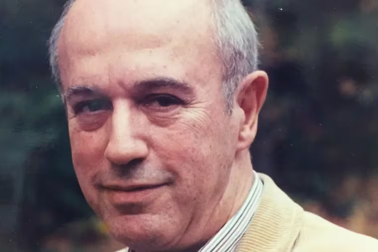 A late-middle-aged man with white skin