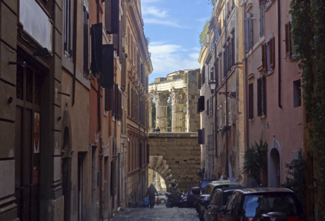 The Glimpse Series: Margaret Andrews Is Filling a Gap in Rome's Urban Archaeological Record